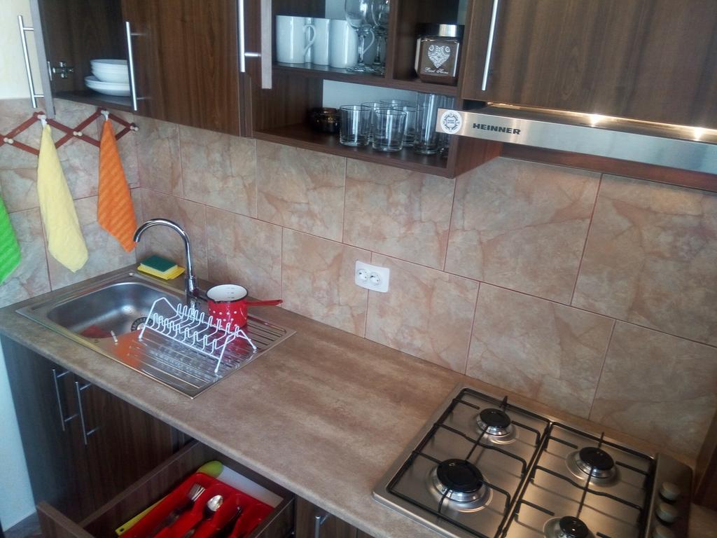 Apartament Dana Bucarest Esterno foto