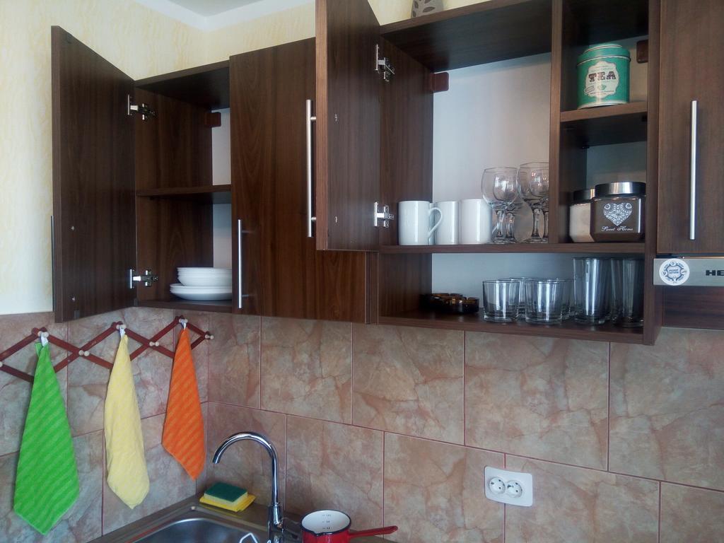 Apartament Dana Bucarest Esterno foto